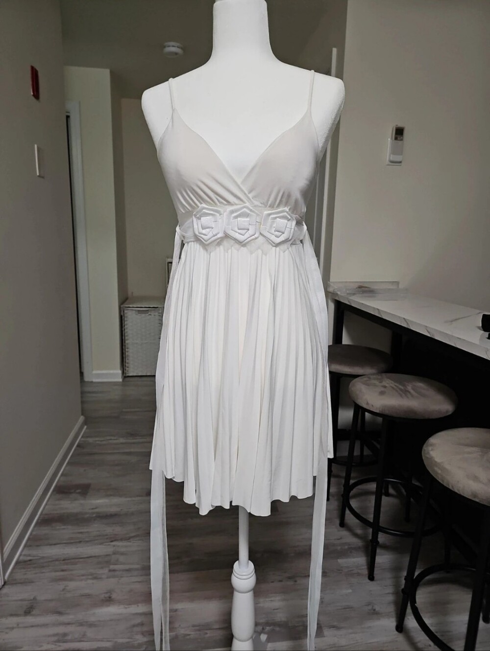 a'gaci Elegant White Dress